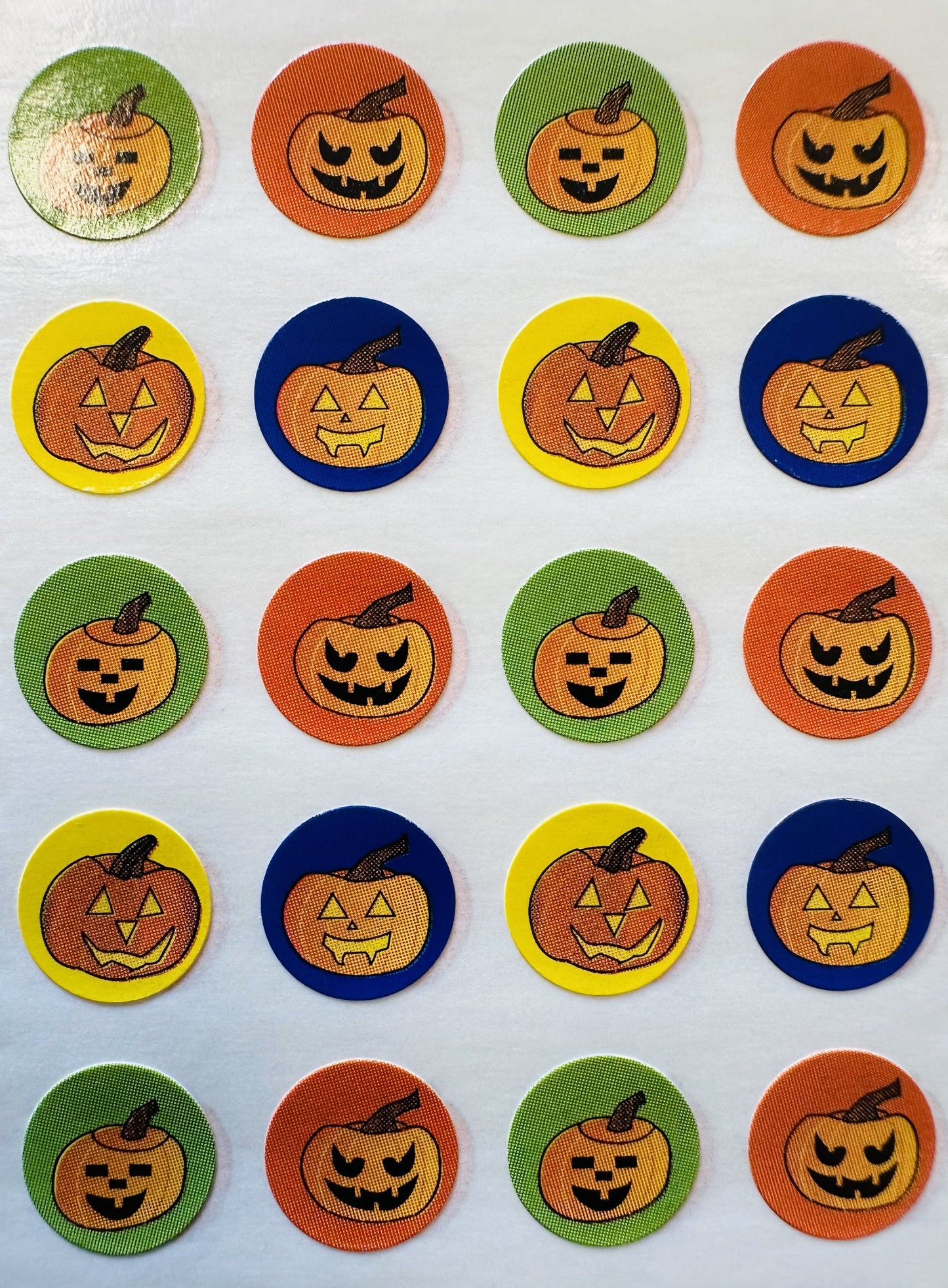 SHAPES ETC.SHAPES ETC. Incentive Stickers - Carved Pumpkins (Pack of 1728)-1